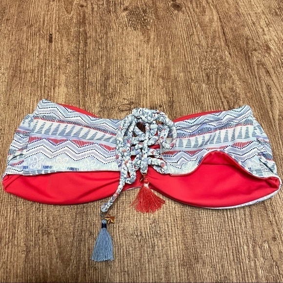 Victoria's Secret Strapless Printed Swim Top - Picture 2 of 3